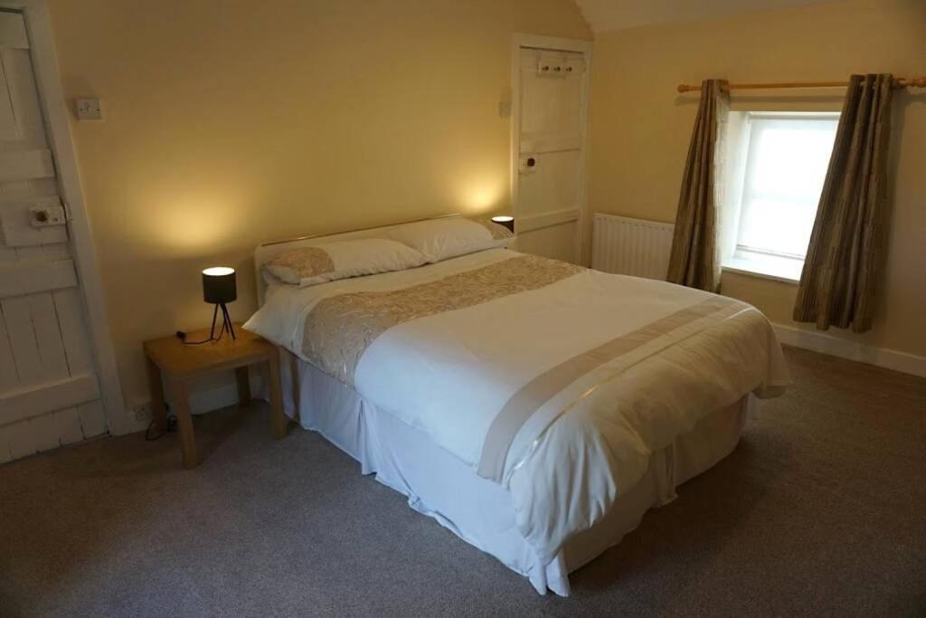 Meenadreen Cottage Donegal Town ภายนอก รูปภาพ